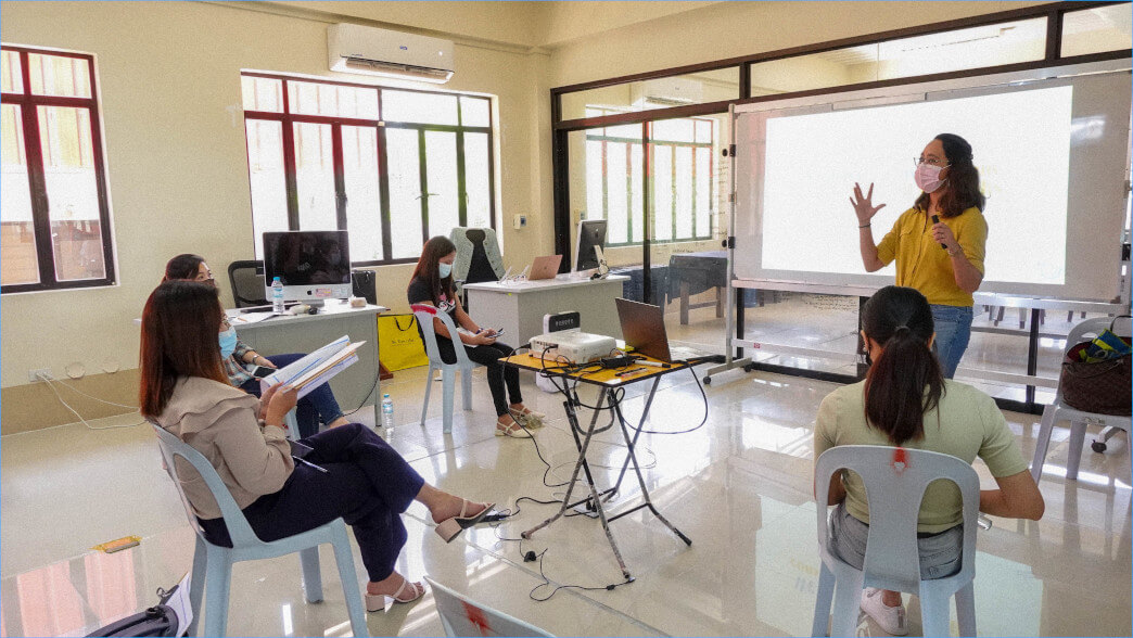 Talks and Workshops img